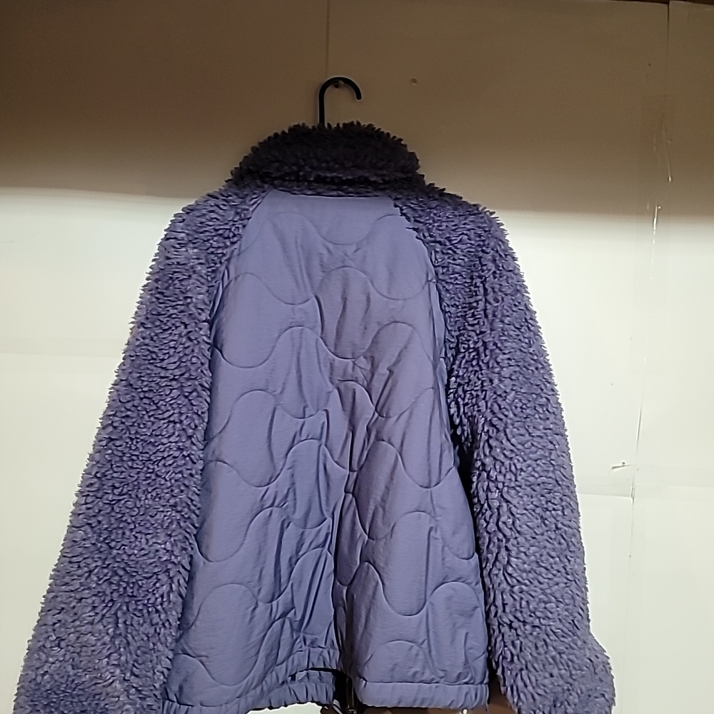 Universal Thread Women's Lavender Teddy Jacket - image 6